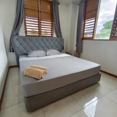 Exquisite 3-Bedroom Unit With Free Parking.